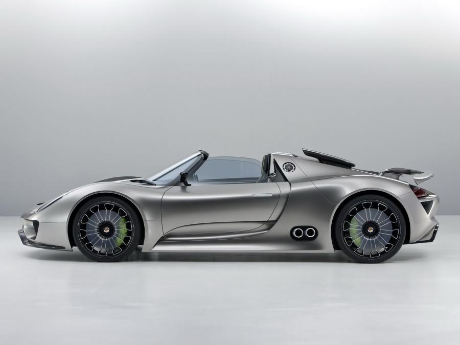  Porsche 918 Spyder Concept 2010 года  (фото 11 из 54)